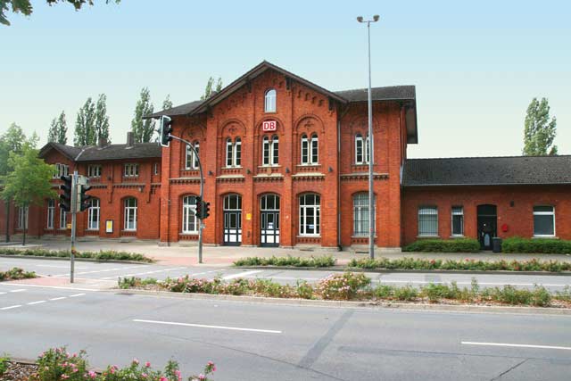Foto: Bahnhofsgebäude Bad Salzuflen