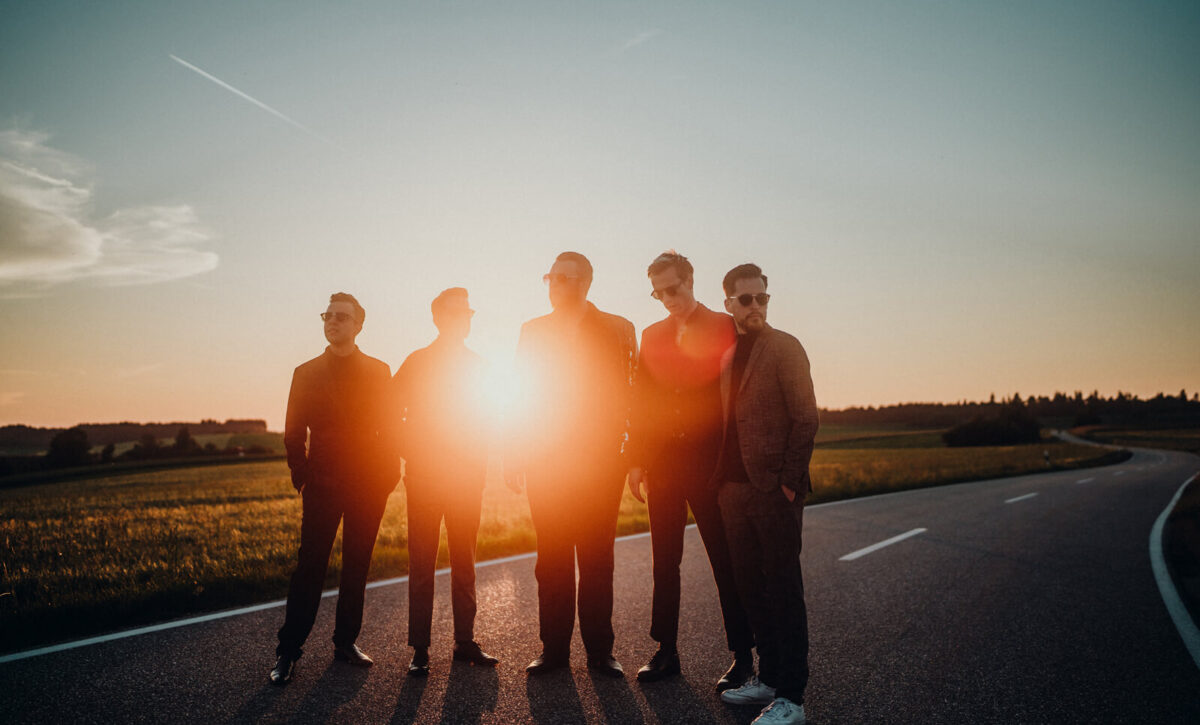 The Bluesanovas